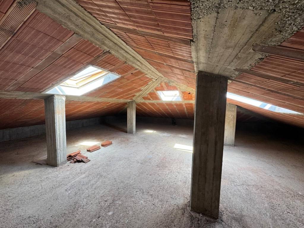 Attico / mansarda a Santo stefano di magra in Via Pussasqua - Foto 5