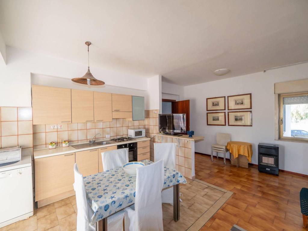 Appartamento a Sant'alessio siculo in Via Camillo Benso di Cavour, 5 - Foto 4