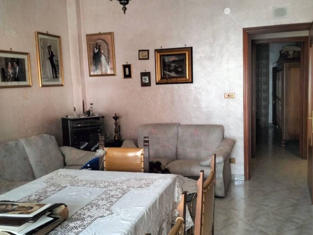 Appartamento a Barletta in Via Canne della Battaglia - Foto 3