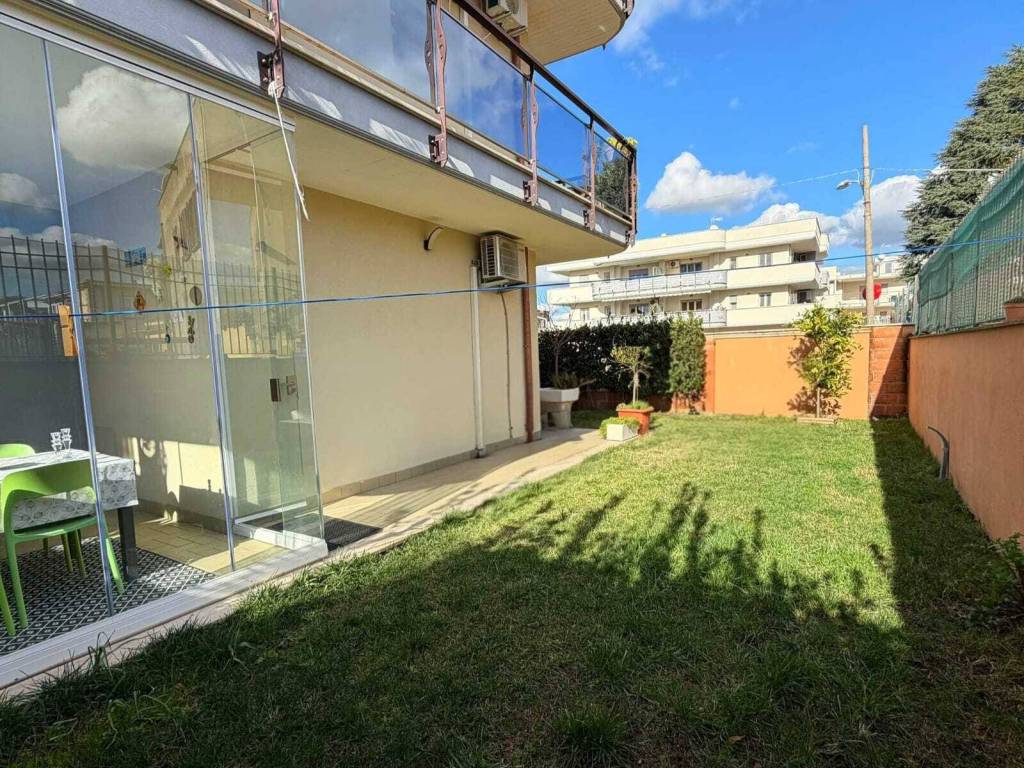 Appartamento a Marino in Via Luigi Einaudi, 11 - Foto 2