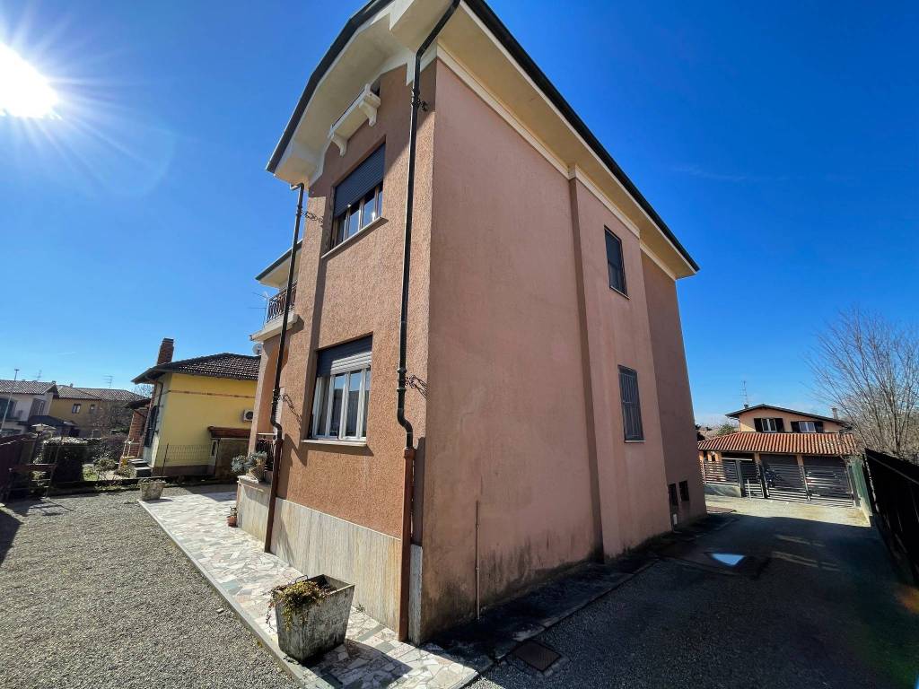 Villa a Rovasenda in Vicolo Circonvallazione - Foto 2
