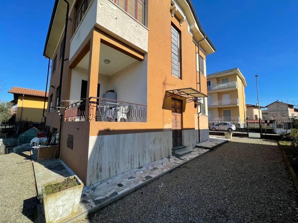Villa a Rovasenda in Vicolo Circonvallazione - Foto 4
