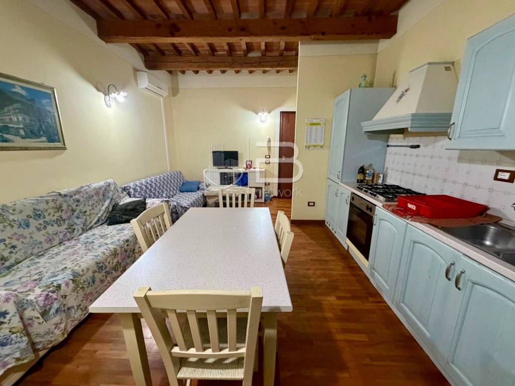 Appartamento a Massa e cozzile in Via 1 Maggio - Foto 5