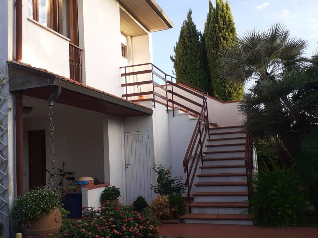 Villa a Pisa in Via Livornese - Foto 4