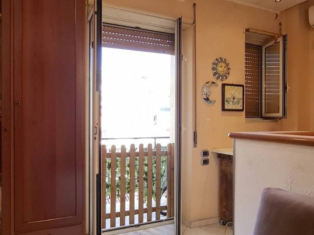 Appartamento a Salerno in Piazza Gregorio Maria Grasso - Foto 4