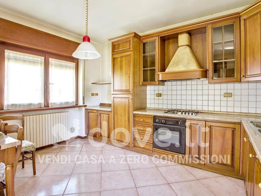 Villa a Cittiglio in Via San Giulio, 22 - Foto 2