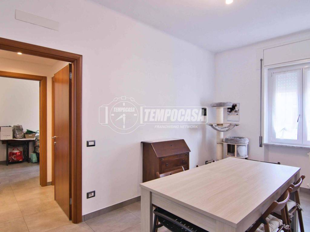 Appartamento a Novara in Via Daniele Ranzoni - Foto 4