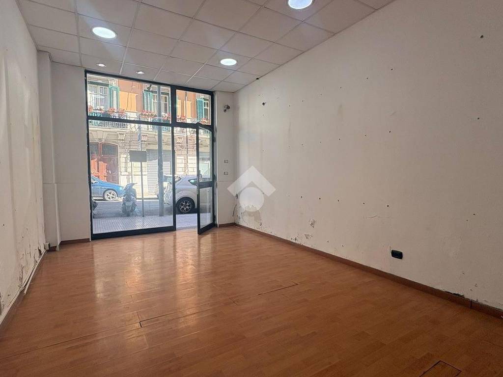 Immobile a Messina in Negozio Via XXVII Luglio, 105 - Foto 4