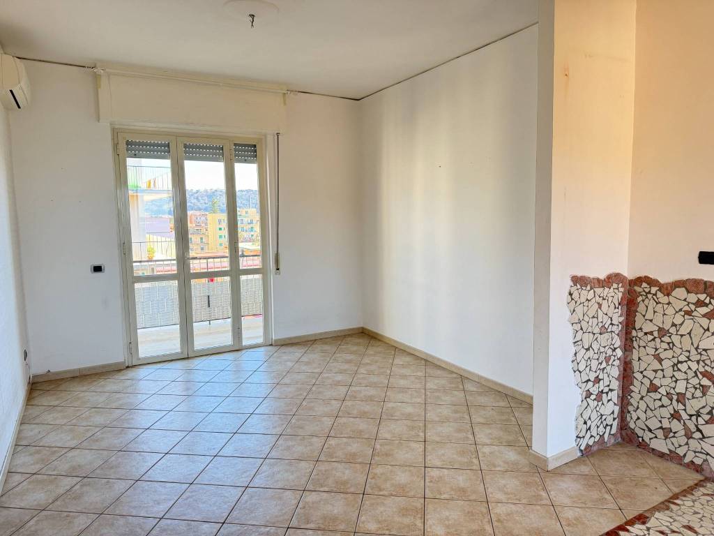Appartamento a Napoli in Via Eurialo, 110 - Foto 4