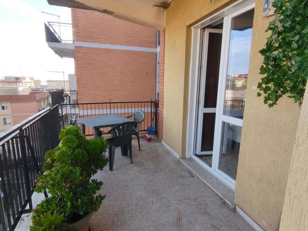 Appartamento a Ladispoli in Via del Mare, 10 - Foto 2