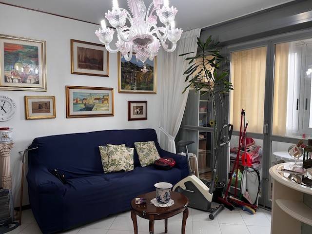 Appartamento a Genova in Via Cesare Pavese - Foto 3