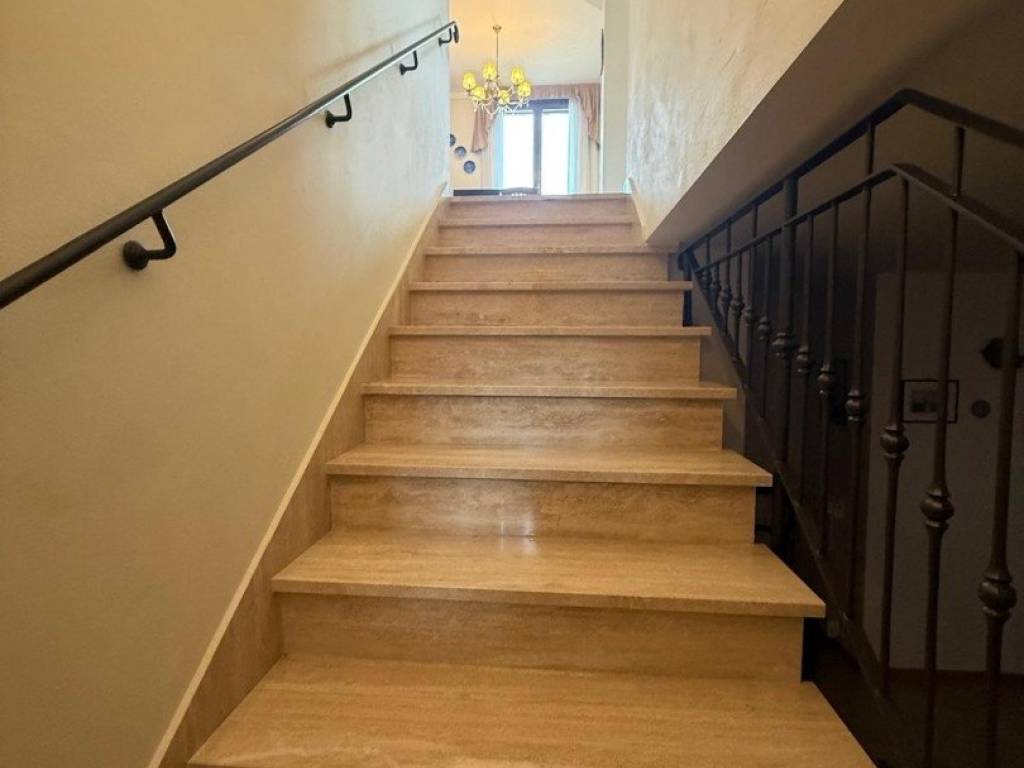 Villa a Capolona in Piazza paolo dicembrini - Foto 2