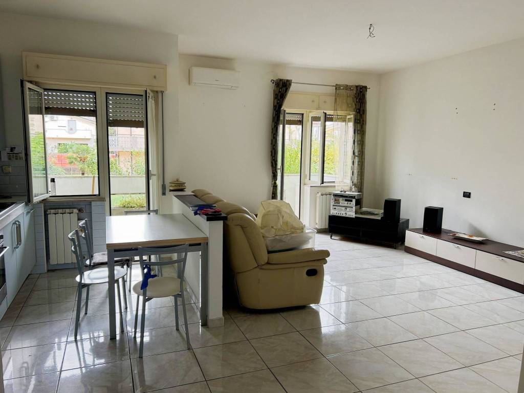 Appartamento a Pescara in Via Tavo, 300 - Foto 2