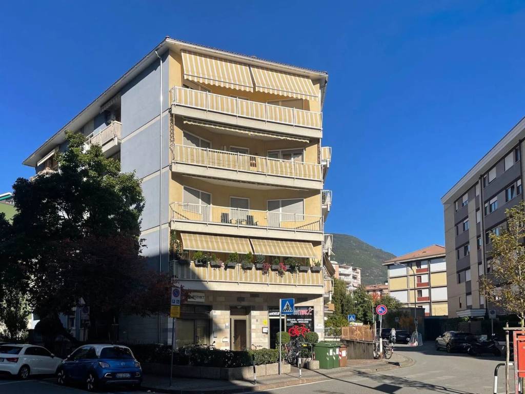 Appartamento a Bolzano in Via Della Visitazione, 16 /A - Foto 2