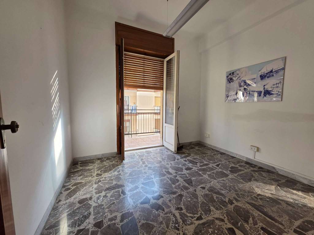 Appartamento a Taranto in via Pola - Foto 5