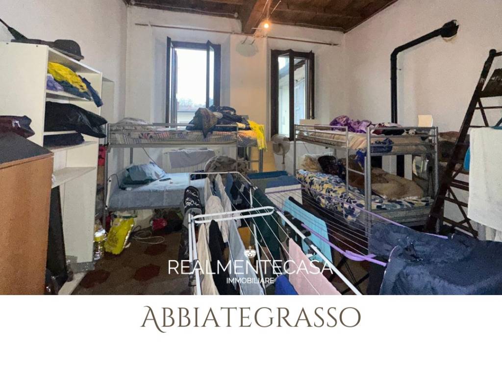 Appartamento a Abbiategrasso in Viale Giuseppe Mazzini - Foto 2