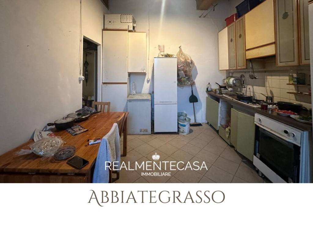Appartamento a Abbiategrasso in Viale Giuseppe Mazzini - Foto 4
