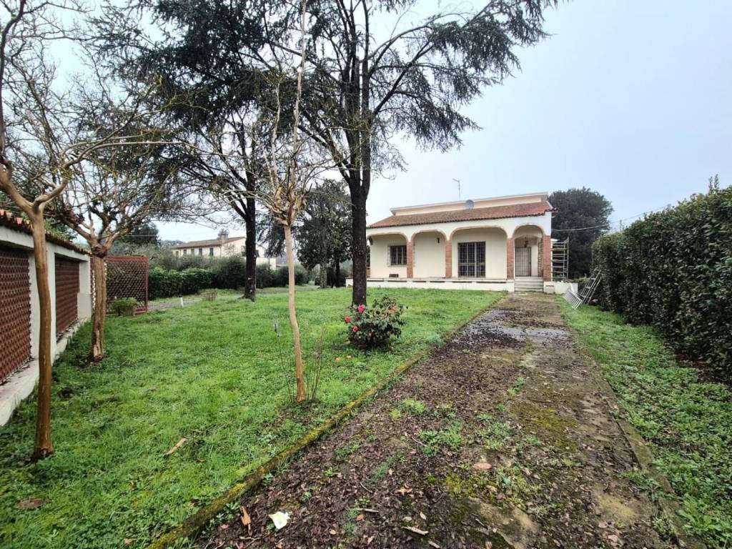 Villa a Capannori in Via dei Sodini - Foto 2