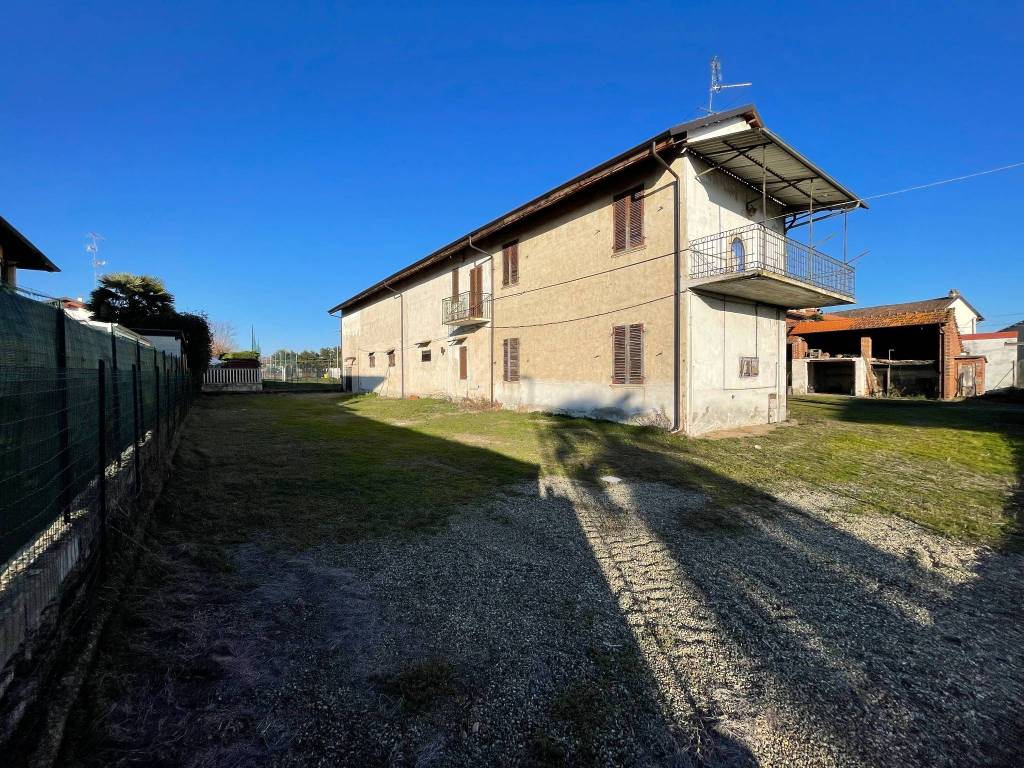 Rustico / casale a Olcenengo in Via Galileo Ferraris, 46 - Foto 2