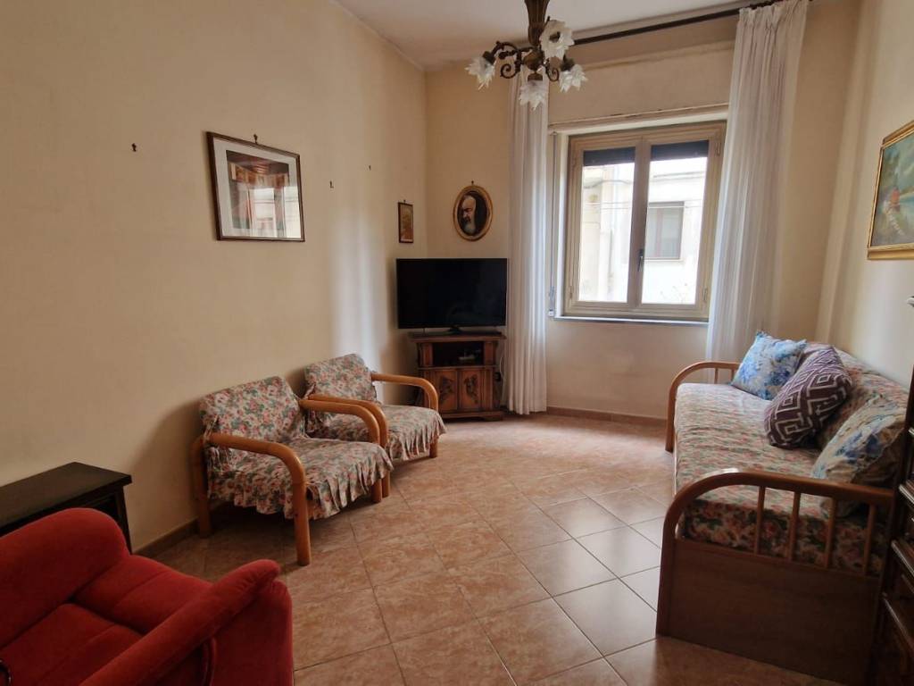 Appartamento a Crotone in Corso Messina Traversa 3, 27 - Foto 5