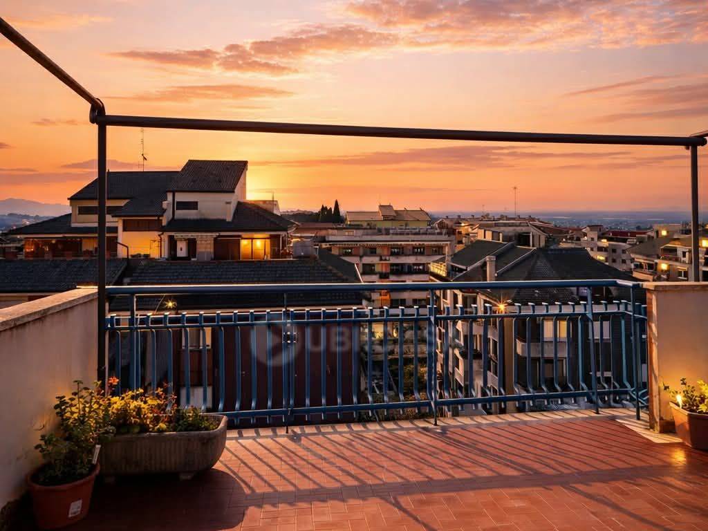 Attico / mansarda a Velletri in Viale Guglielmo Oberdan - Foto 4