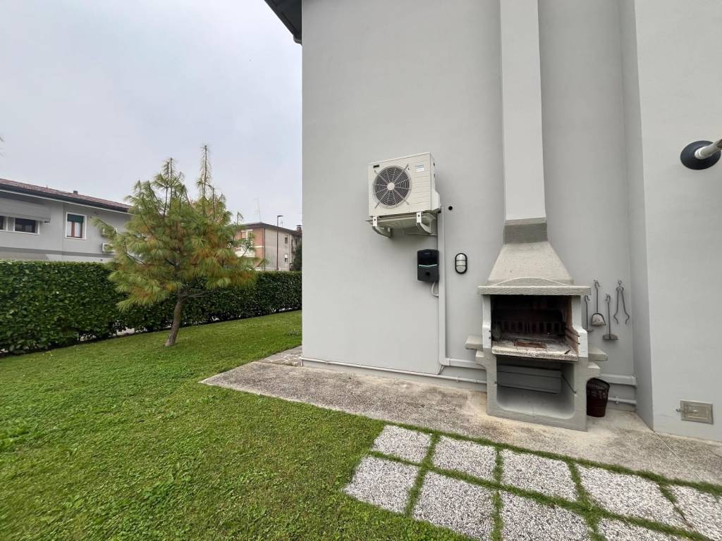 Villa a Fontanelle in Via Guglielmo Marconi - Foto 2