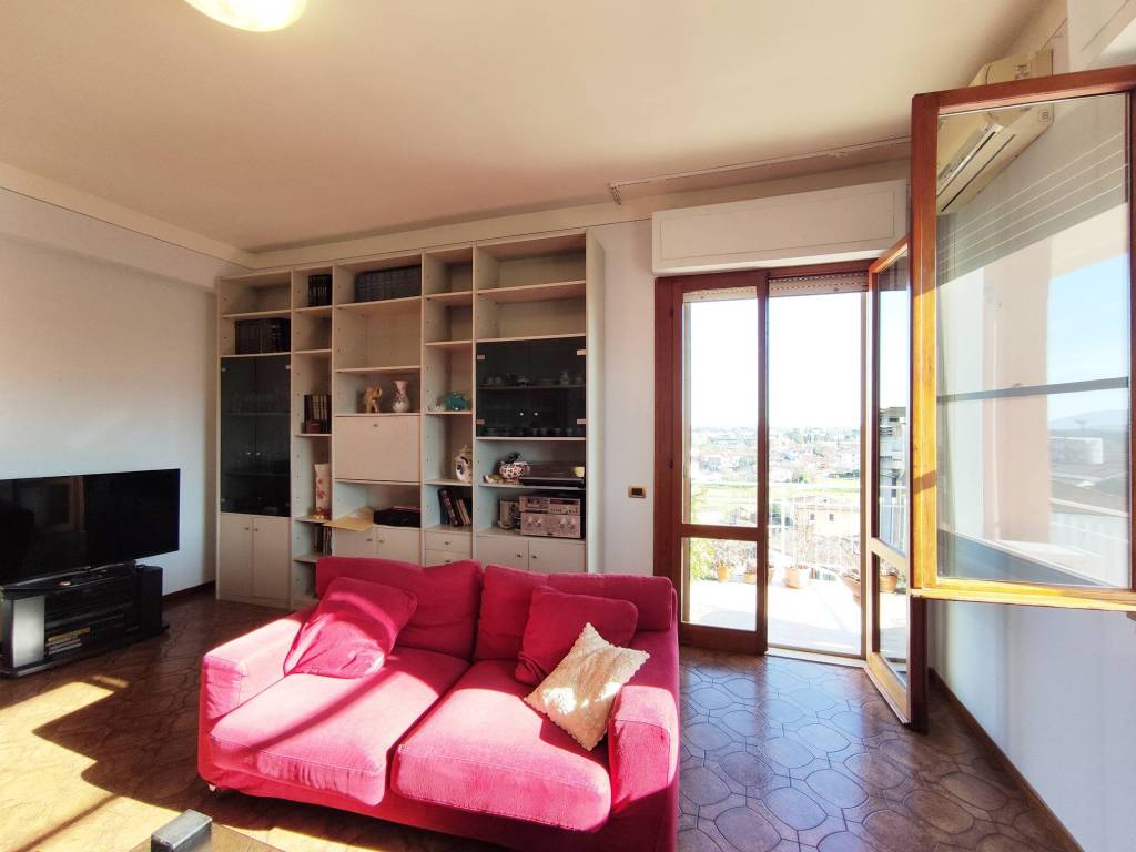 Appartamento a Altopascio in Via Giuseppe Verdi - Foto 2