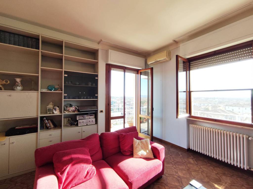 Appartamento a Altopascio in Via Giuseppe Verdi - Foto 3