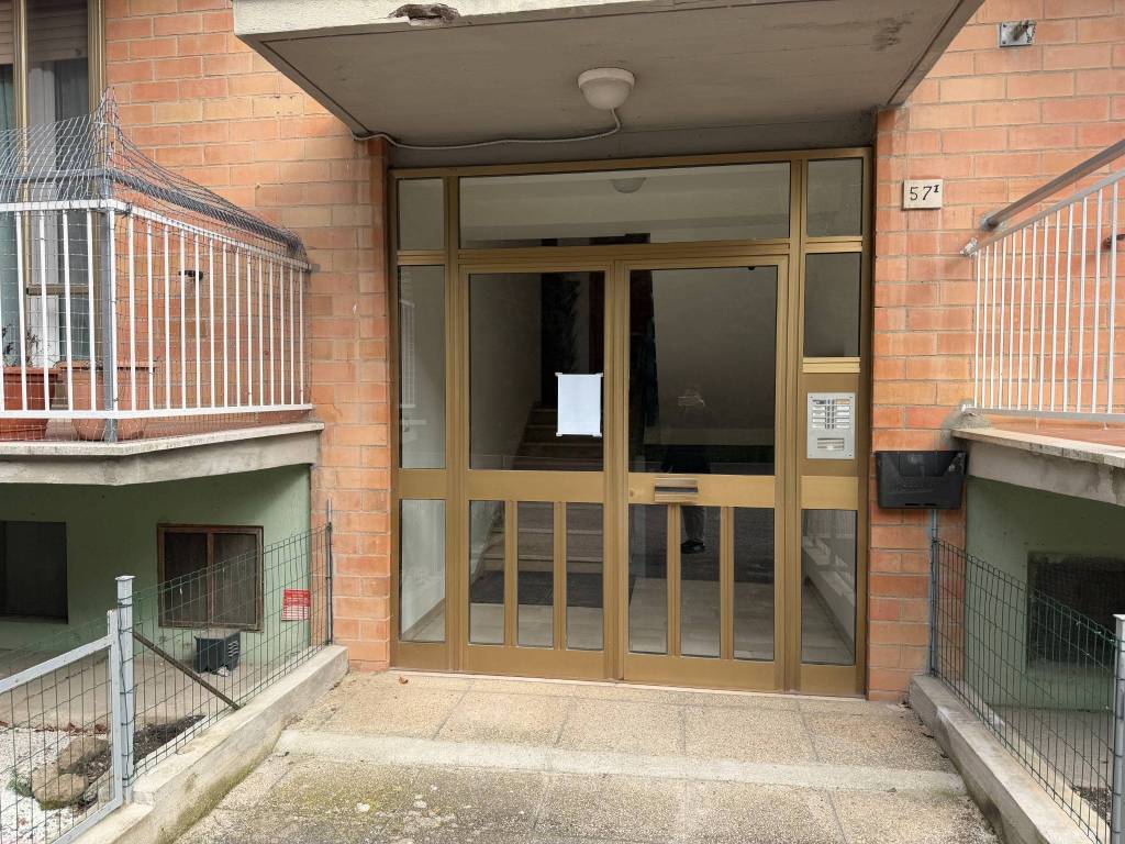 Appartamento a Perugia in Strada di Ponte d'Oddi - Foto 3