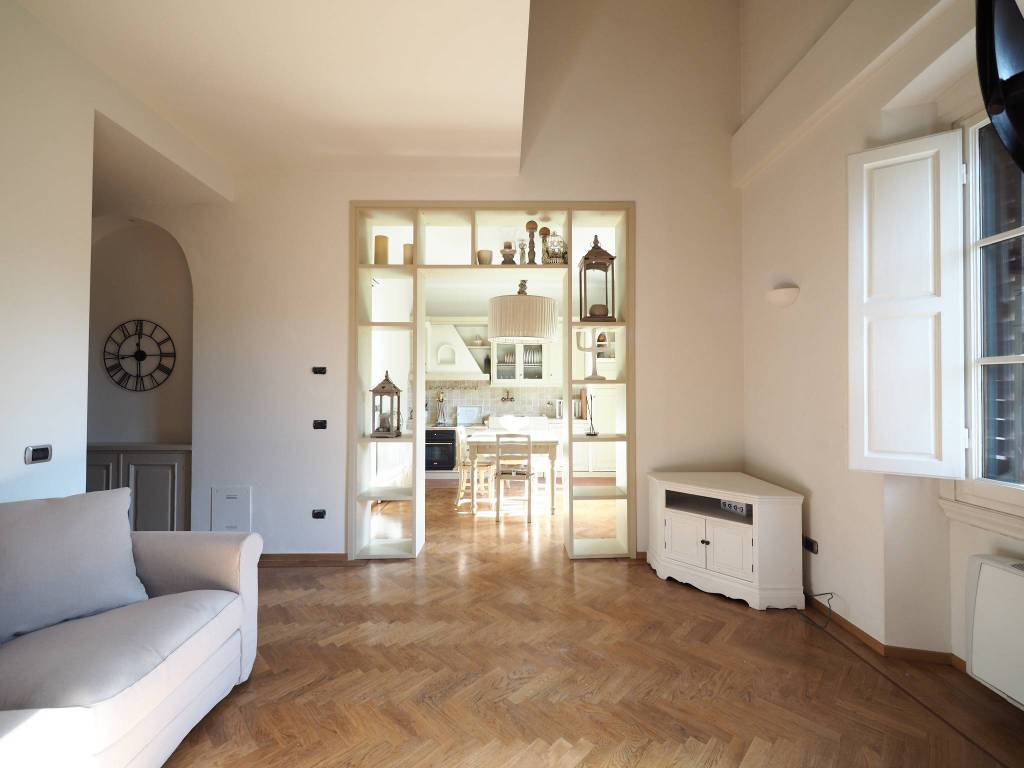 Appartamento a Firenze in Piazza Francesco Ferrucci - Foto 2