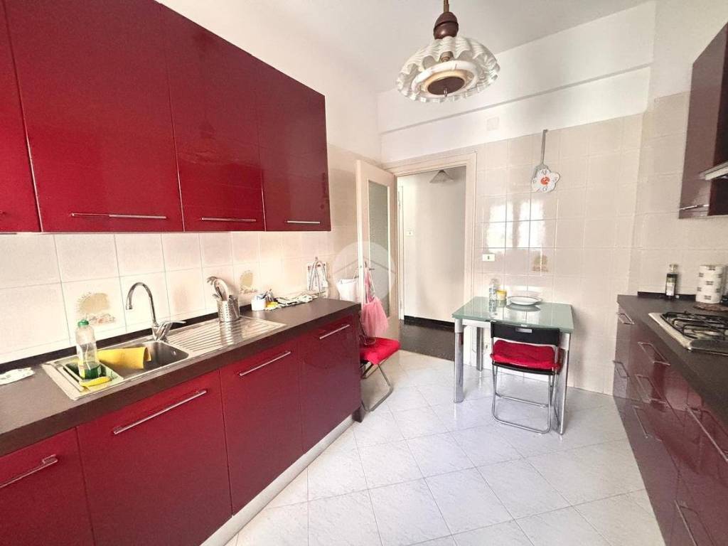 Appartamento a Genova in Via del Borgo - Foto 4