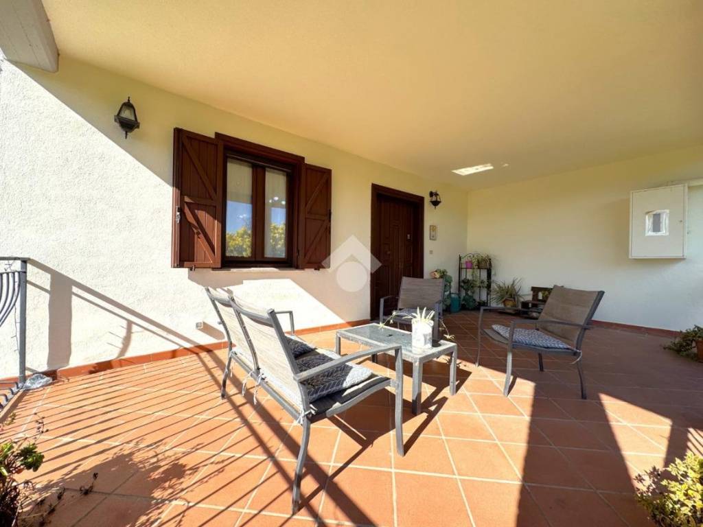 Villa a Viterbo in Str. Piscin di Polvere - Foto 4