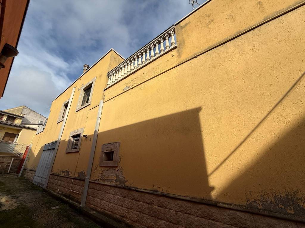 Casa indipendente a Cassano delle murge in Via Saverio Viapiano, 78 - Foto 3