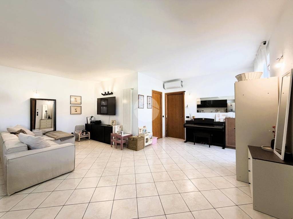 Appartamento a Corbetta in Via dei Badilanti, 23 - Foto 3