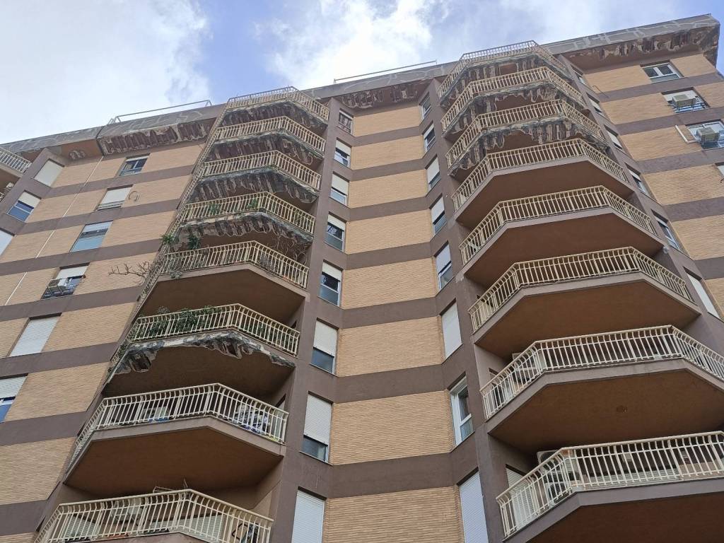 Immobile a Palermo in Via Sardegna - Foto 2