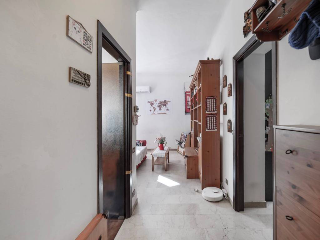 Appartamento a Brugherio in Via Montello, 33 - Foto 2