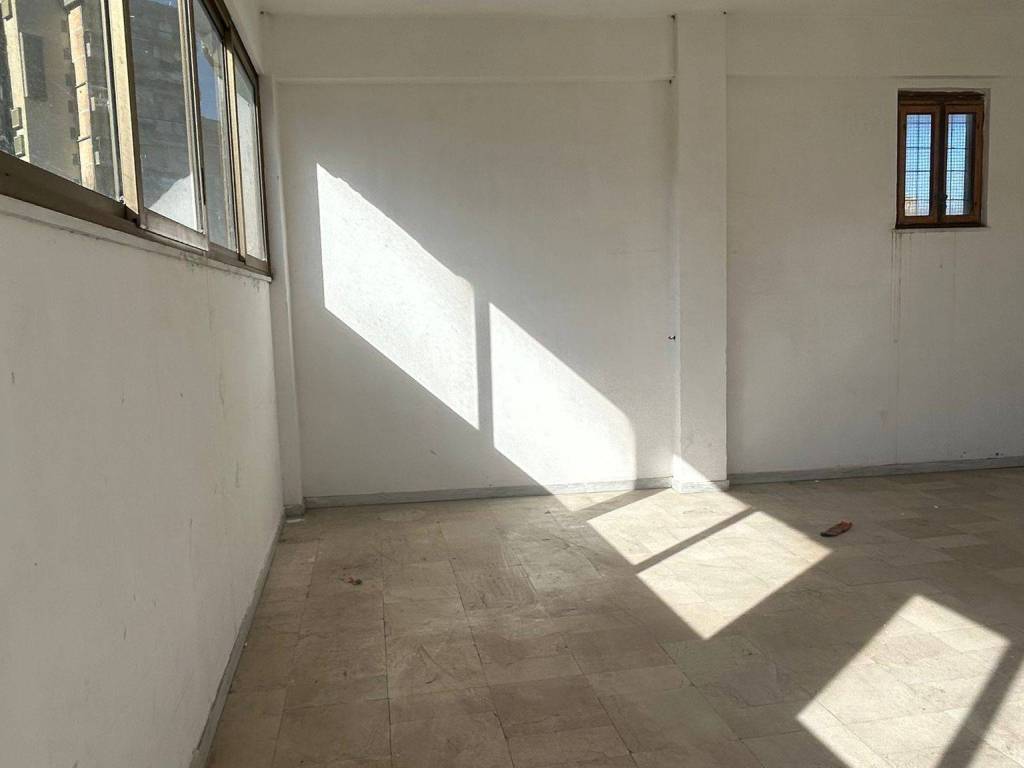 Appartamento a Napoli in Via Vittorio Veneto - Foto 4