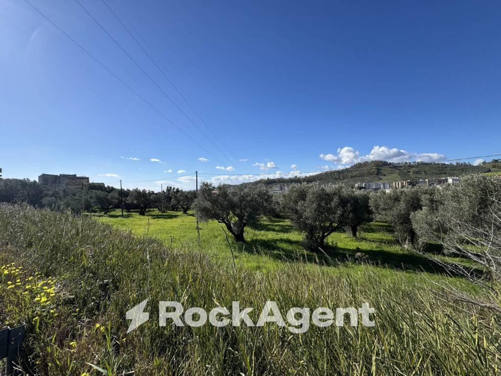 Terreno a Catanzaro in Viale Magna Grecia - Foto 4