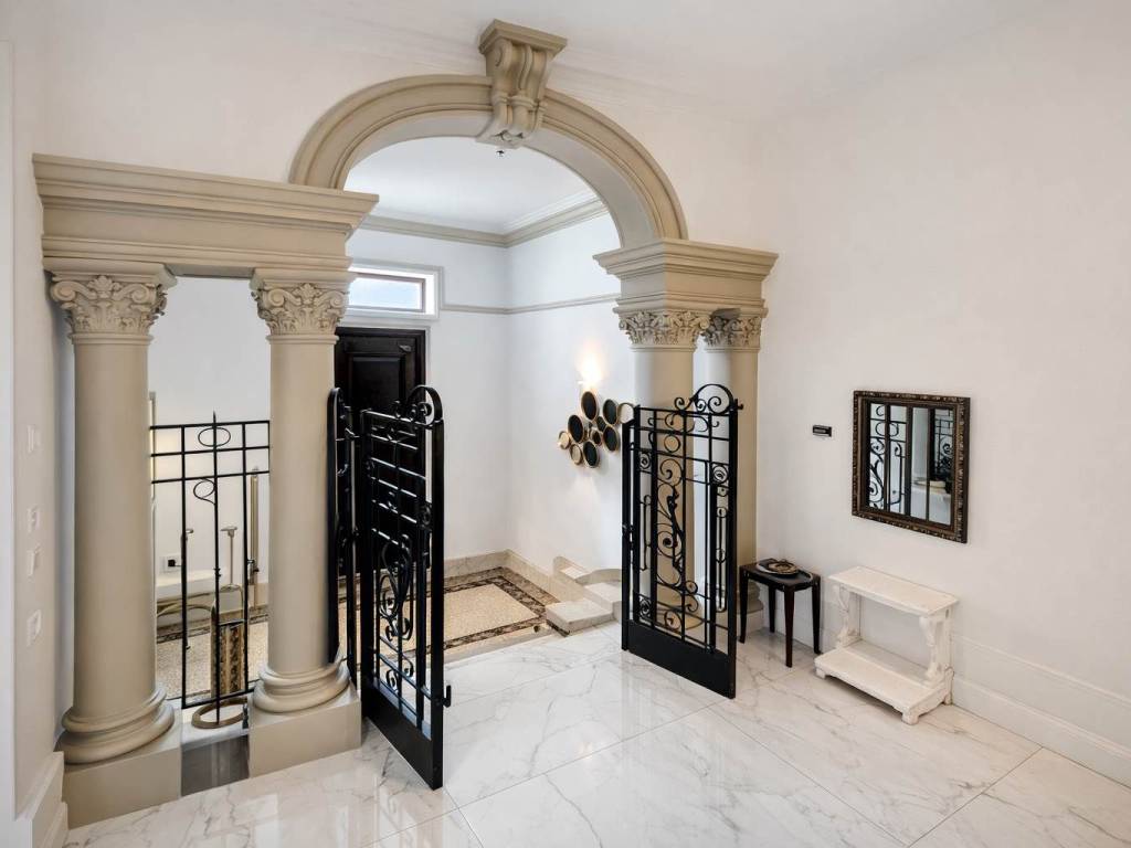 Villa a Viareggio in Via Silvio Pellico - Foto 2