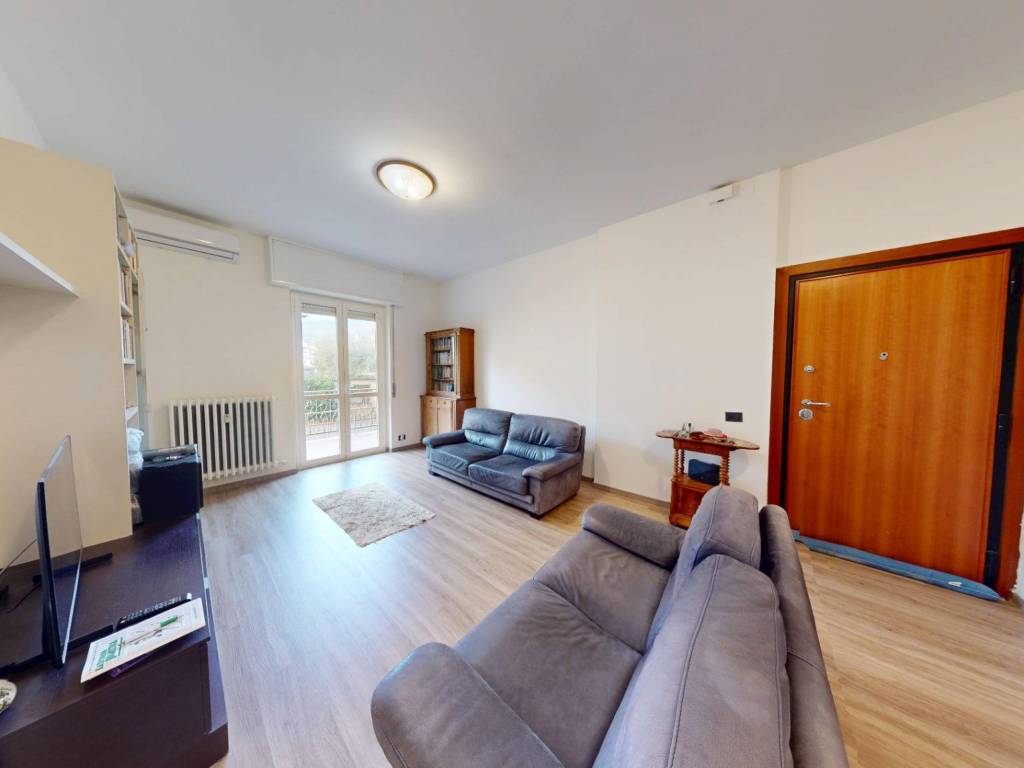 Appartamento a Como in Via Giuseppe Grilloni, 15 - Foto 3