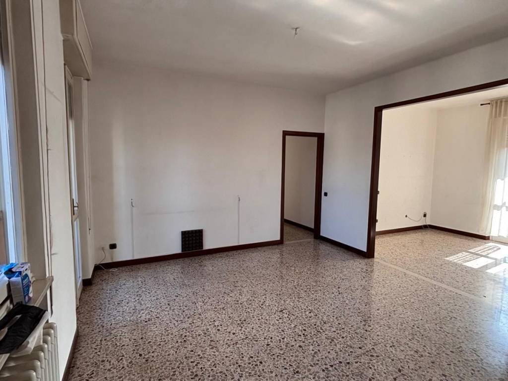 Appartamento a Voghera in Via Piave, 41 - Foto 5
