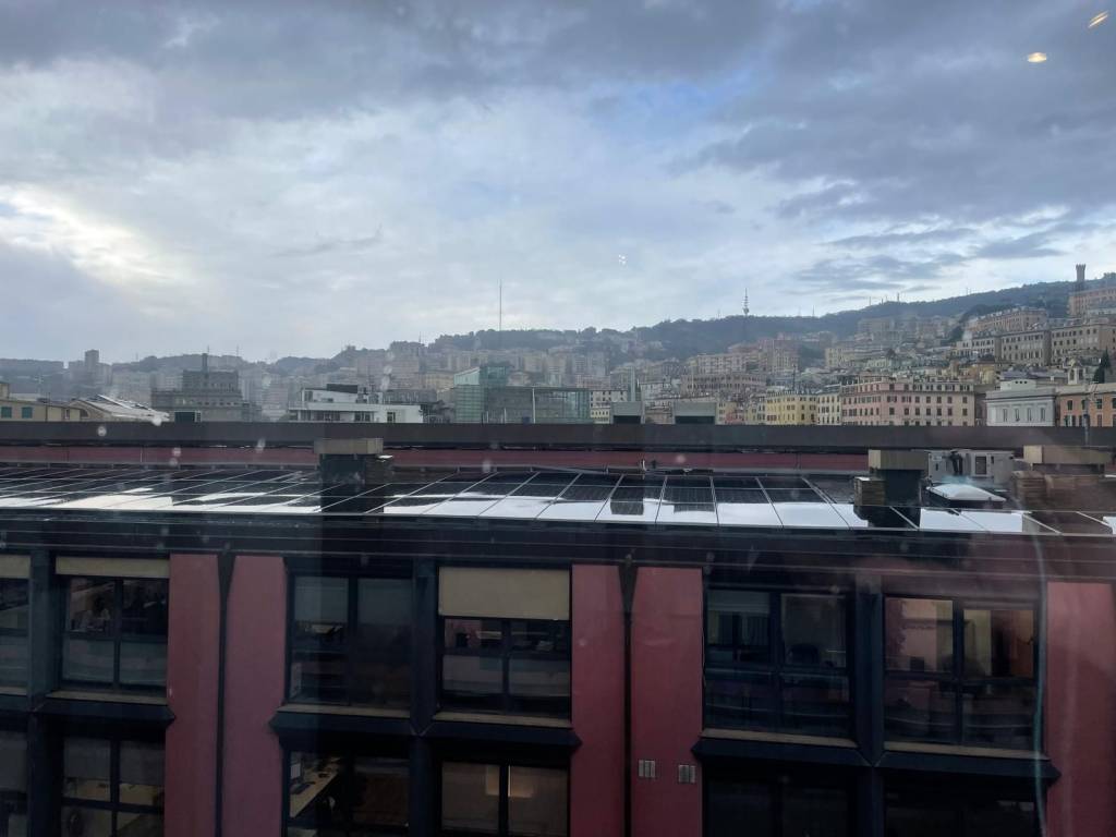 Appartamento a Genova in Molo Ponte Morosini - Foto 4