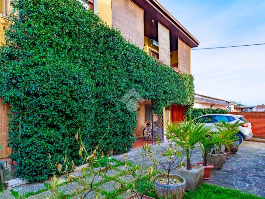 Casa indipendente a Castenedolo in Via silvio pellico, 7 - Foto 4