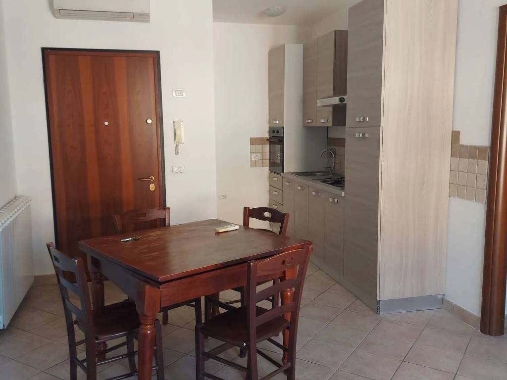 Appartamento a Scarlino in Via Verdi, 15 - Foto 2