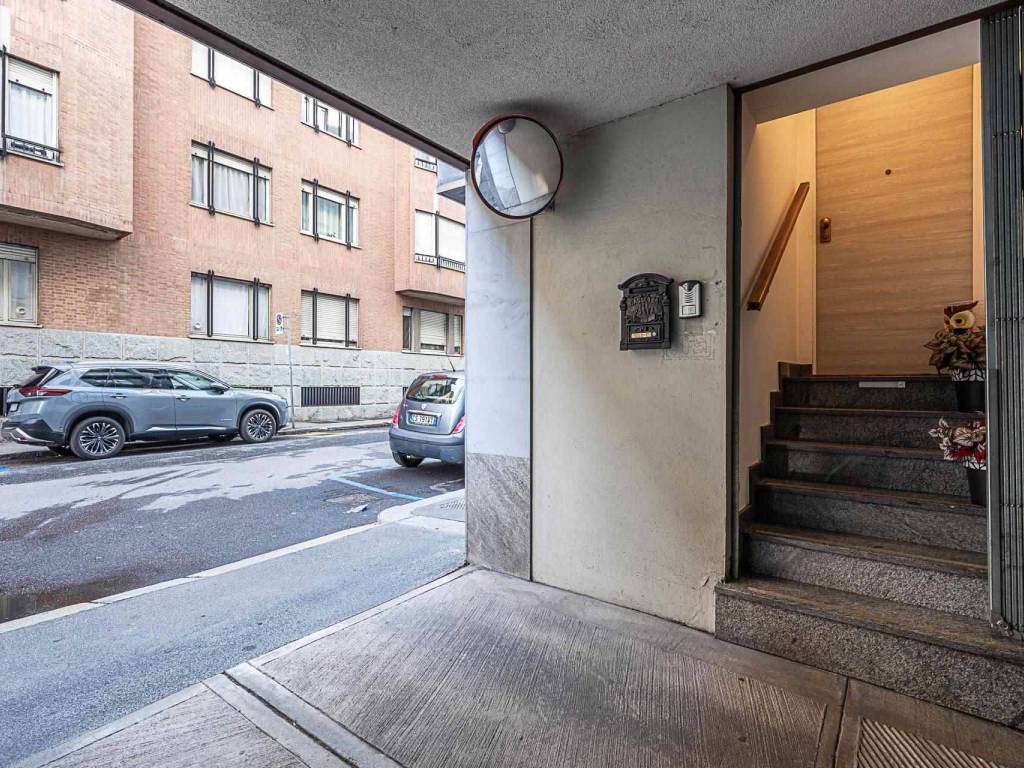 Appartamento a Torino in VIA SUSA - Foto 2