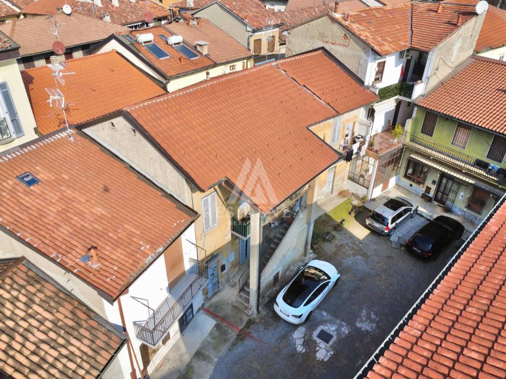 Rustico / casale a Carate brianza in Via Nazario Sauro, 19 - Foto 2