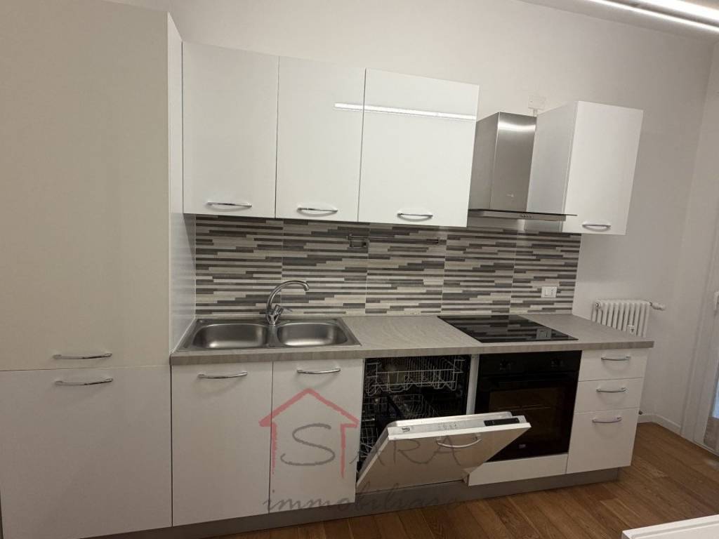 Appartamento a Padova in Via Luigi Pellizzo 39 - Foto 2