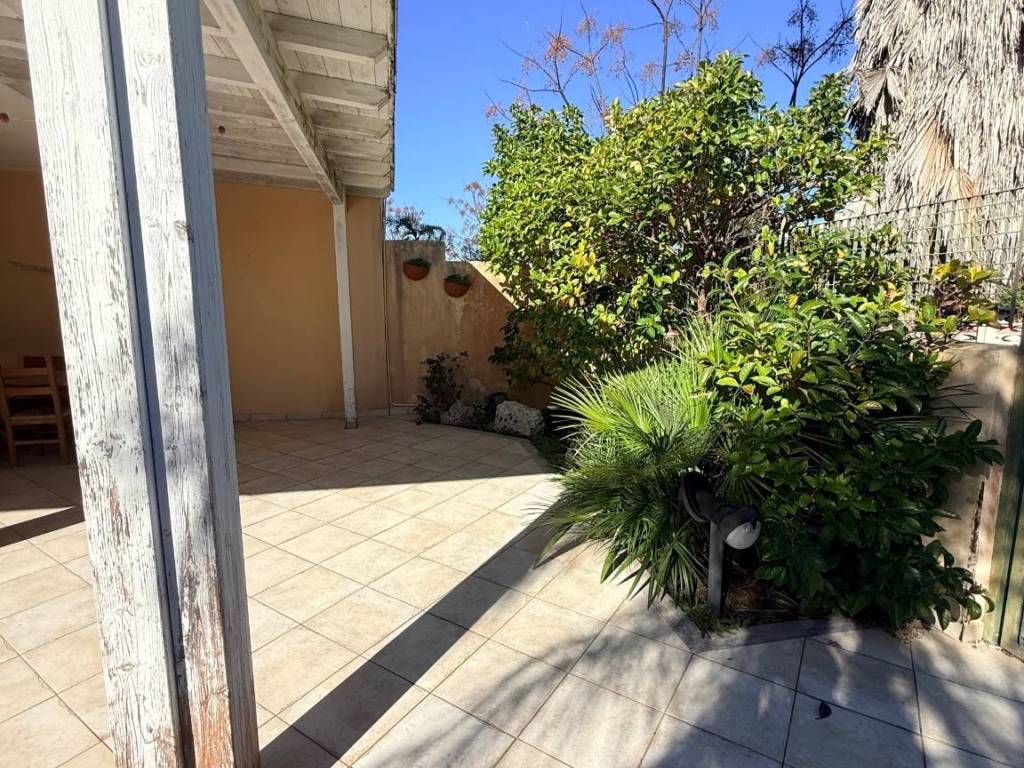 Villa a Melendugno in Via Bice Valori, 2 - Foto 2