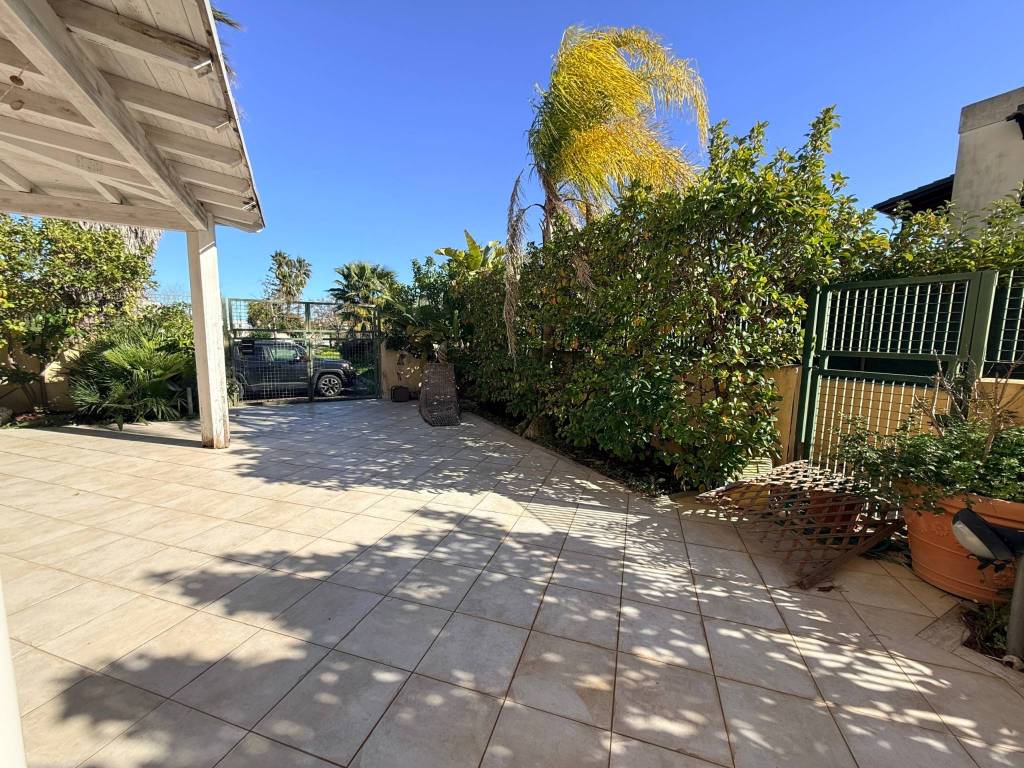 Villa a Melendugno in Via Bice Valori, 2 - Foto 3