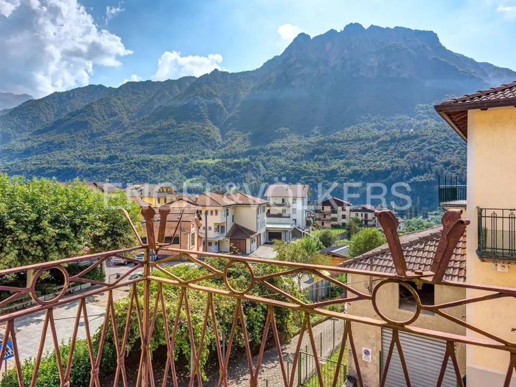 Palazzo / stabile a Taceno in Via Alessandro Manzoni, 3 - Foto 2